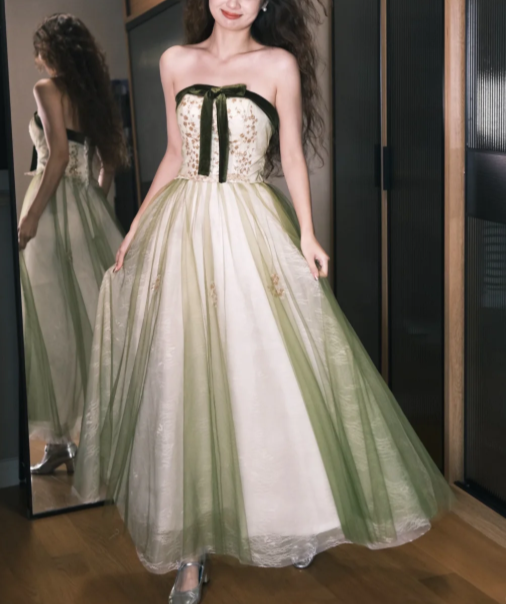 Vintage Strapless Green Tulle Lace A Line Birthday Dress Long Party Gowns SP2099