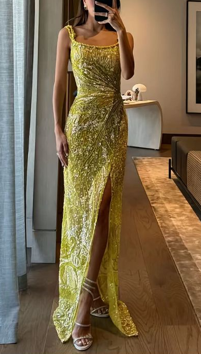 Gorgeous Spaghetti Straps Yellow Tulle Sequin Beaded Slit Mermaid Prom Dress Evening Gown SP654