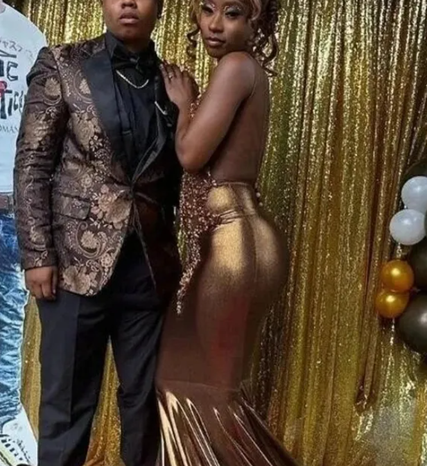 Stunning Mermaid Prom Dress with Train For Black Girls Y4202
