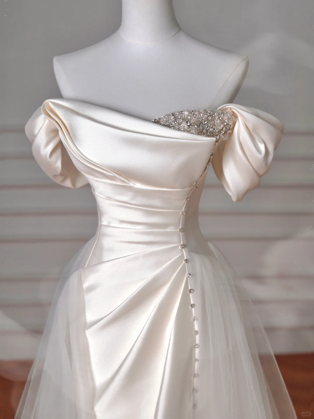 Elegant White off The Shoulder Satin Beaded Mermaid Wedding Dress Y8617