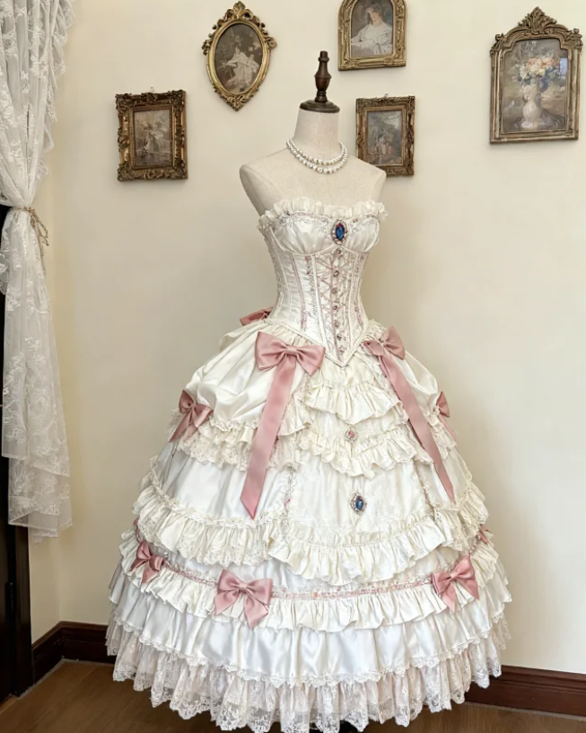 Cute Sweetheart Neck Satin Lace Layered White Quinceanera Dress Formal Ball Gown With Bow SP320