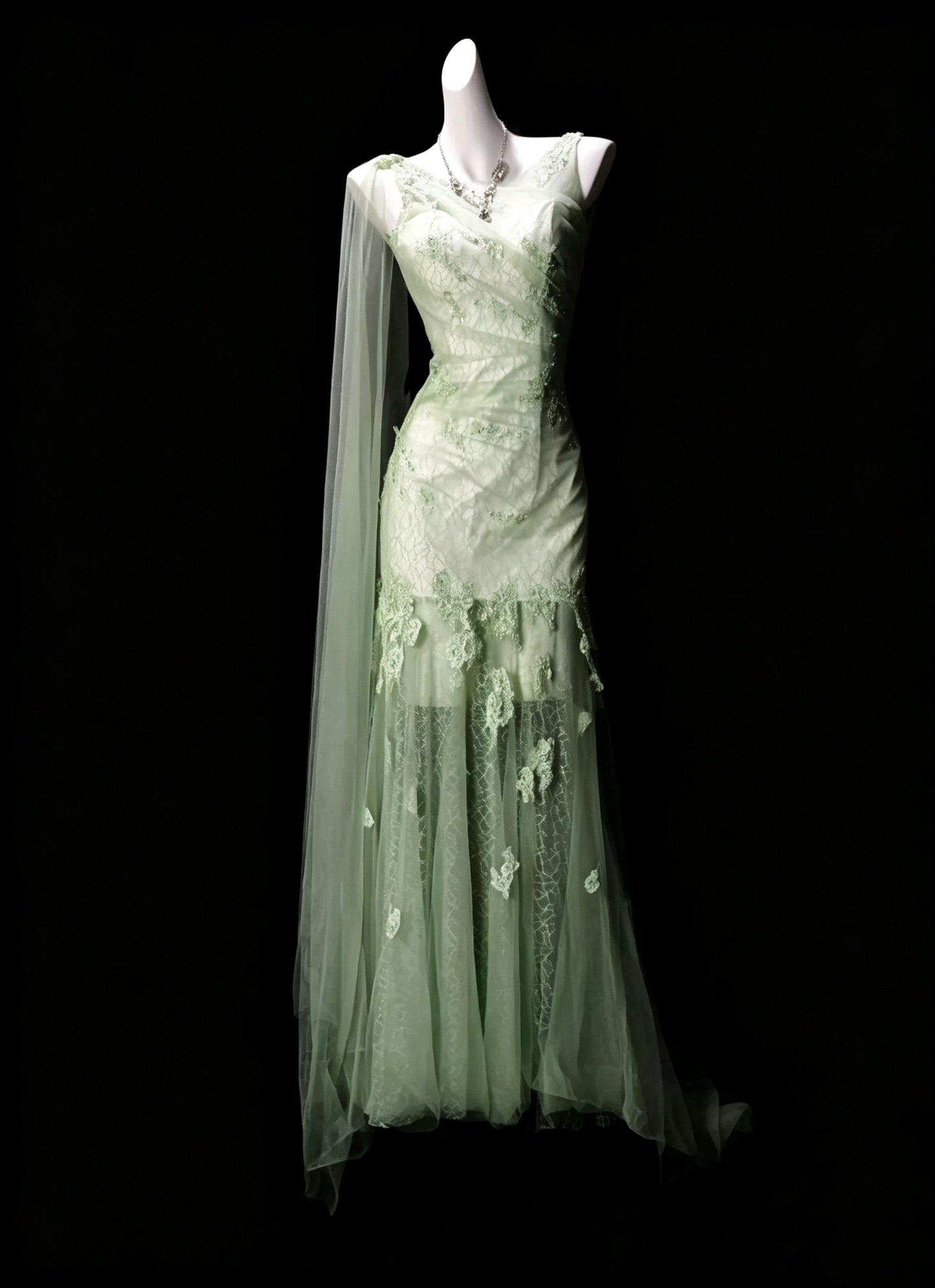 Pretty Green V Neck Tulle Lace Appliques Mermaid Party Dress Long Wedding Guest Dress SP3192