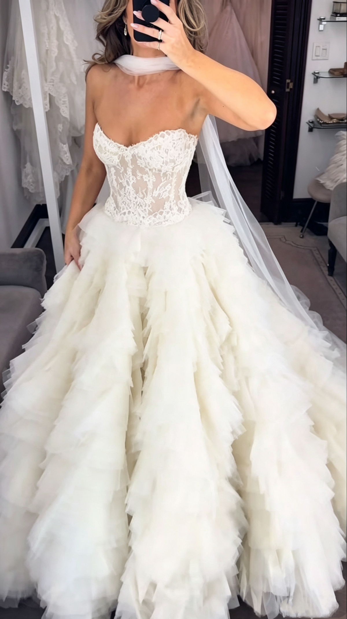 Pretty Sweetheart Neck White Tulle Lace Long Wedding Dress Bridal Gowns SP3625