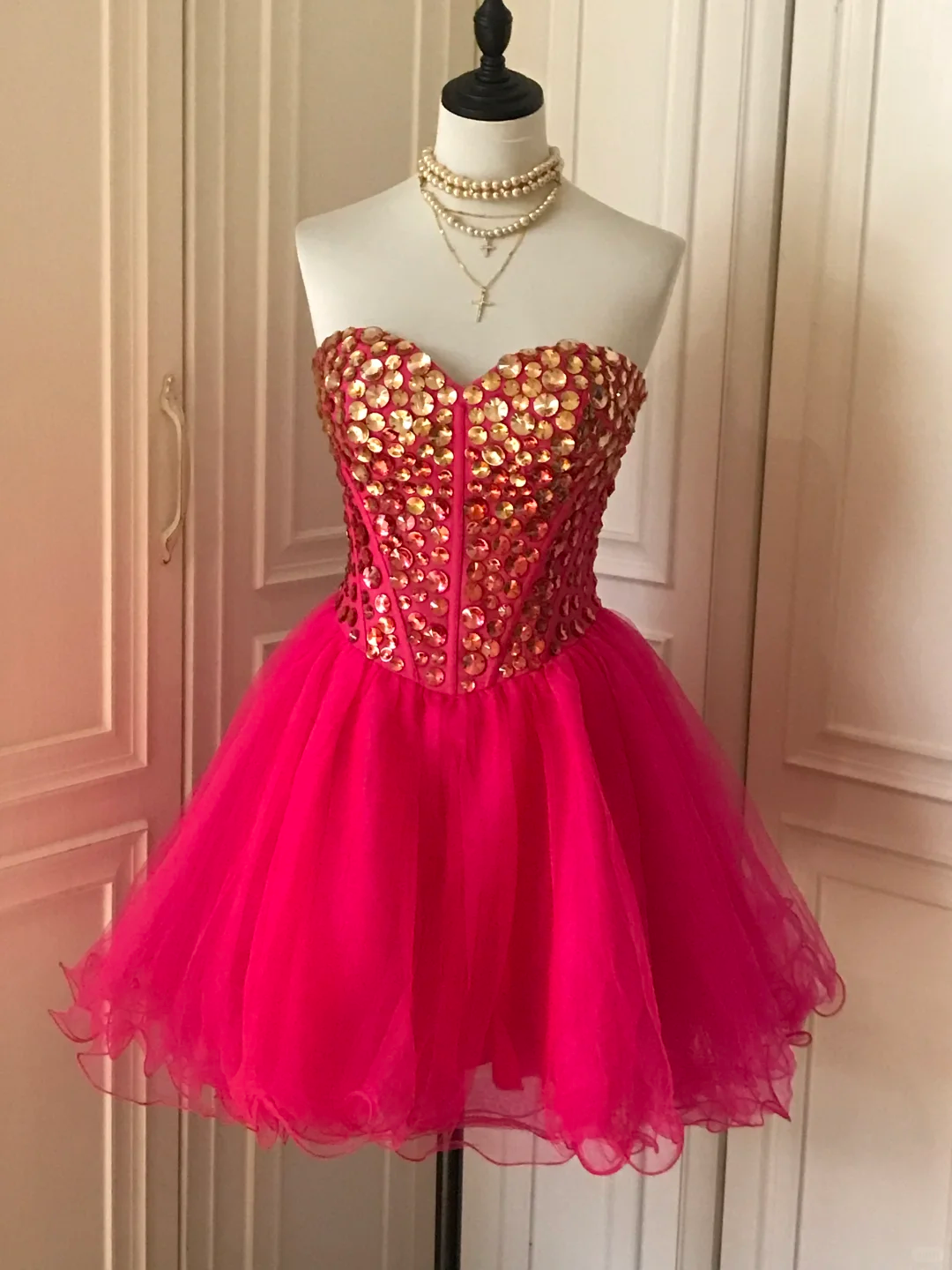 Charming Sweetheart Neck Red tulle Beaded Cocktail Dress Short Homecoming Dress Y9055