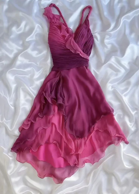 Beautiful Spaghetti Straps Chiffon Cocktail Dress V Neck Homecoming Dress Y8921