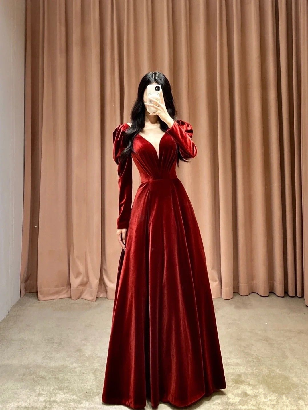 Burgundy Deep V-Neck Velvet Long Sleeves Prom Dress Y2635