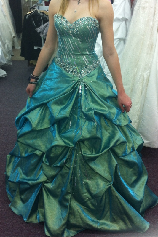 Vintage Green Sweetheart Neck Satin Pleated Sequin Beaded Quinceanera Dress Sweet 16 Dress SP2123