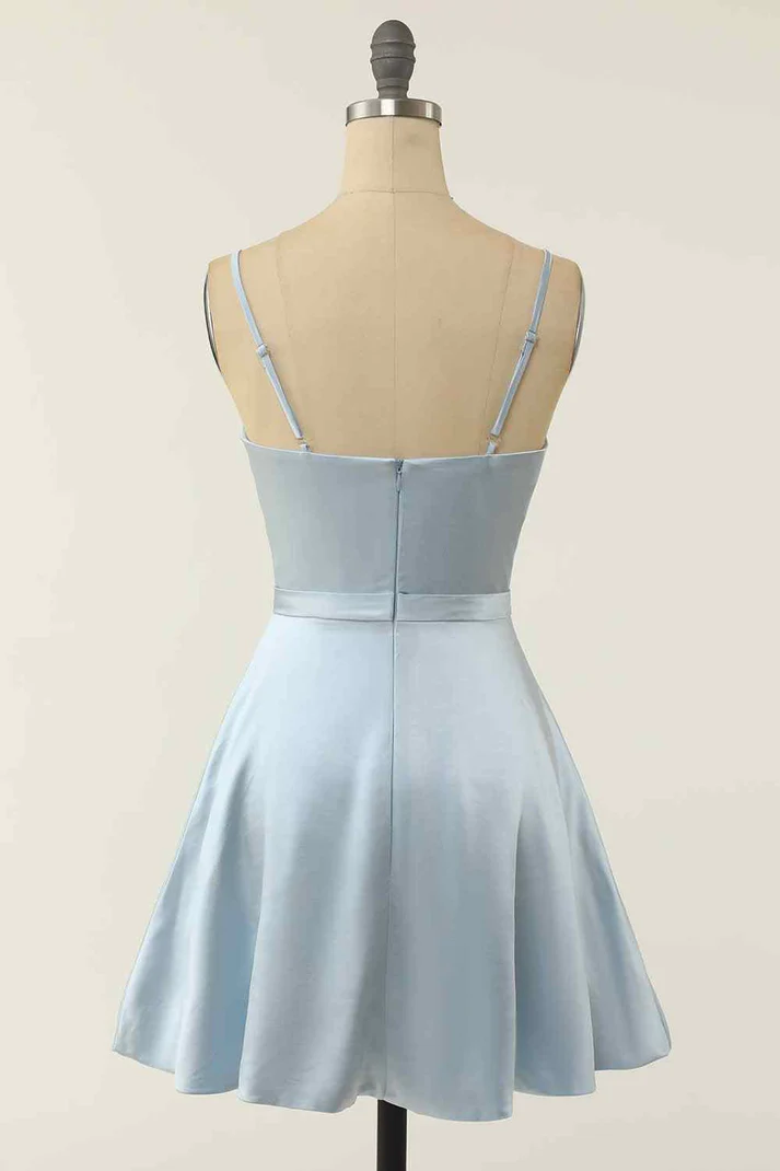 A-line V Neck Twist Knot Cut-Out Pleated Mini Homecoming Dress Y1866