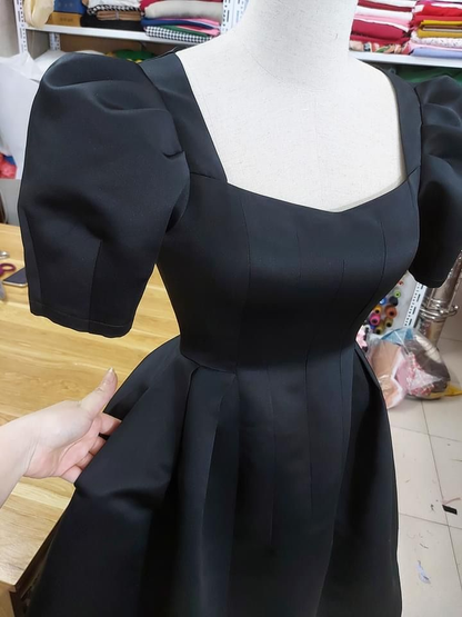 Women Retro Black Puff Sleeve Midi Dress Square Collar A-line Homecoming Dress Y4960