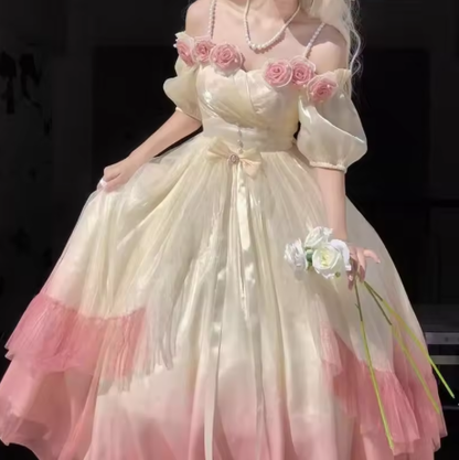 Roses Flowers Masquerade Prom Dress Pink Gradient Floral Wedding Dress Vintage Princess Dress with Pearls Y2401