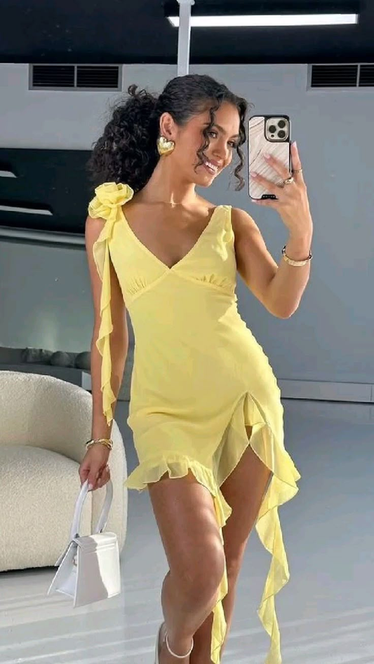 Classy Yellow V Neck Satin Chiffon Ruffles Short Homecoming Dress Birthday Outfits SP2988