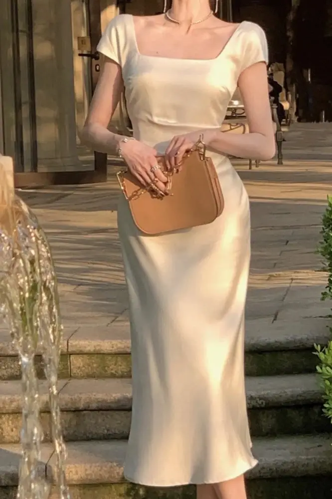 Elegant Square Neck Long Party Dress Beige Satin Mermiad Prom Evening Dress Y7576