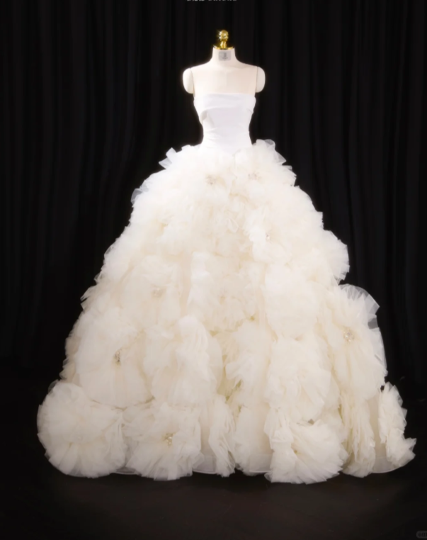 Charming Strapless Satin Tulle Beaded 3D Flowers Ball Gown Long Wedding Dress SP2239