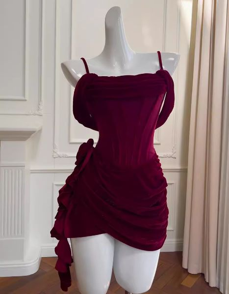 Vintage Sheath Burgundy Velvet Cocktail Dress Short Graduation Homecoming Dress Y9041