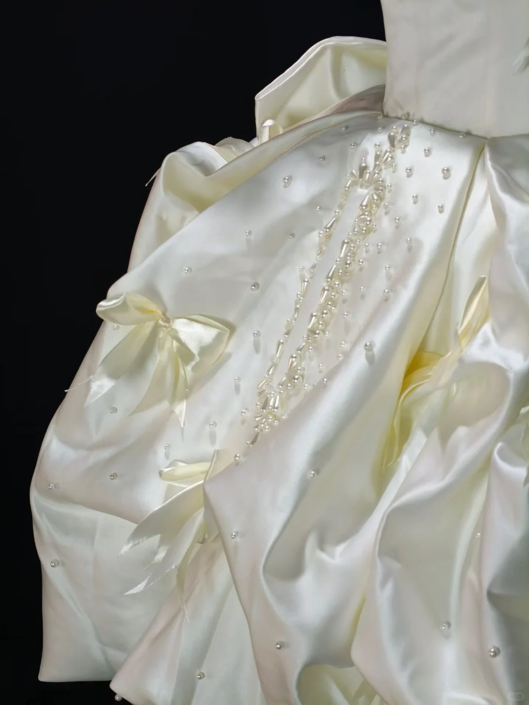 Glamorous Off White Satin Pleated Beaded Bow A Line Short Homecoming Dress,Mini 16th Birthday Outfits SP3195