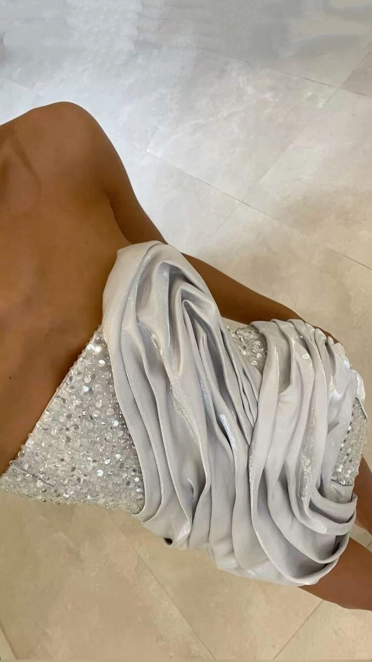 Sexy Silver Satin Pleated Sequin Sheath Short Graduation Homecoming Dress Strapless Mini Cocktail Dress SP3974