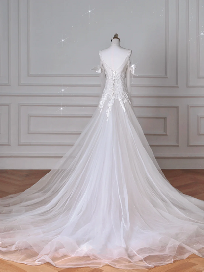 Fairy White V Neck Tulle Lace Appliques Mermaid Long Wedding Dress Y8636