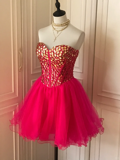 Charming Sweetheart Neck Red tulle Beaded Cocktail Dress Short Homecoming Dress Y9055