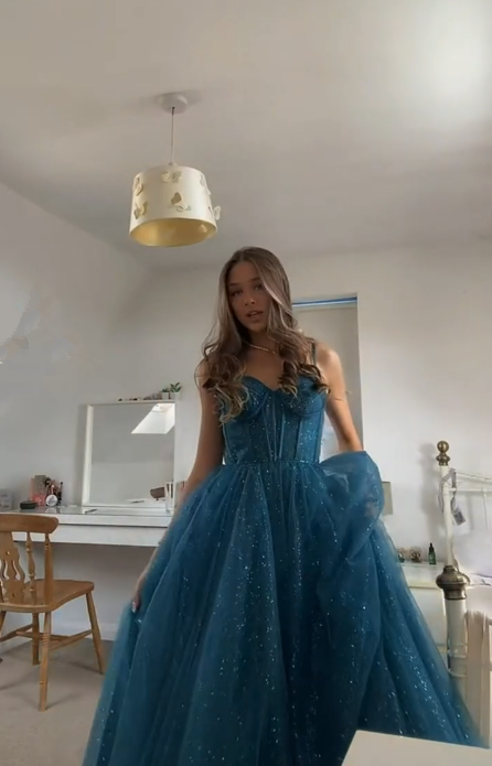 A-line Spaghetti Straps Glitter Tulle Prom Dress Chic Evening Dress Y406