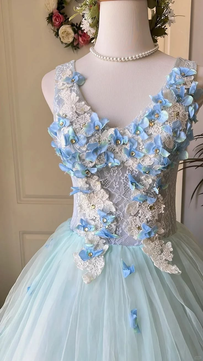 Elegant  Ball Gown Mint Green V-Neck Sleeveless Floral-Accented Long Prom Dress Evening Gowns SP2267