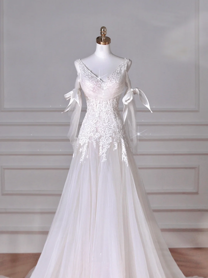 Fairy White V Neck Tulle Lace Appliques Mermaid Long Wedding Dress Y8636