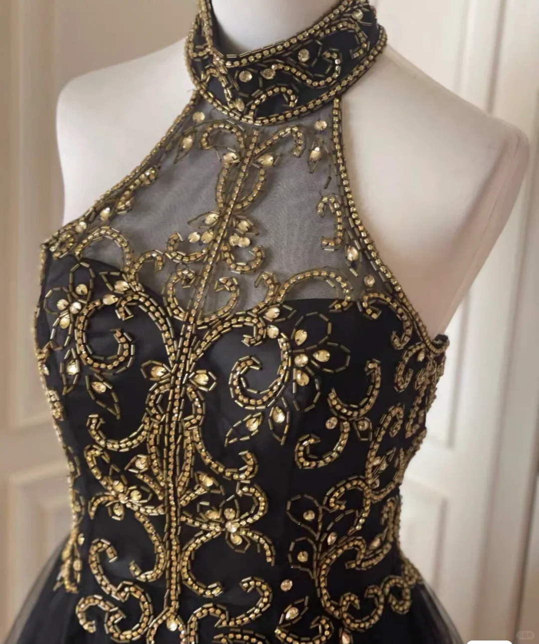 Fashion Halter Black Tulle Beaded A Line Cocktail Dress Formal Homecoming Dress Y9052