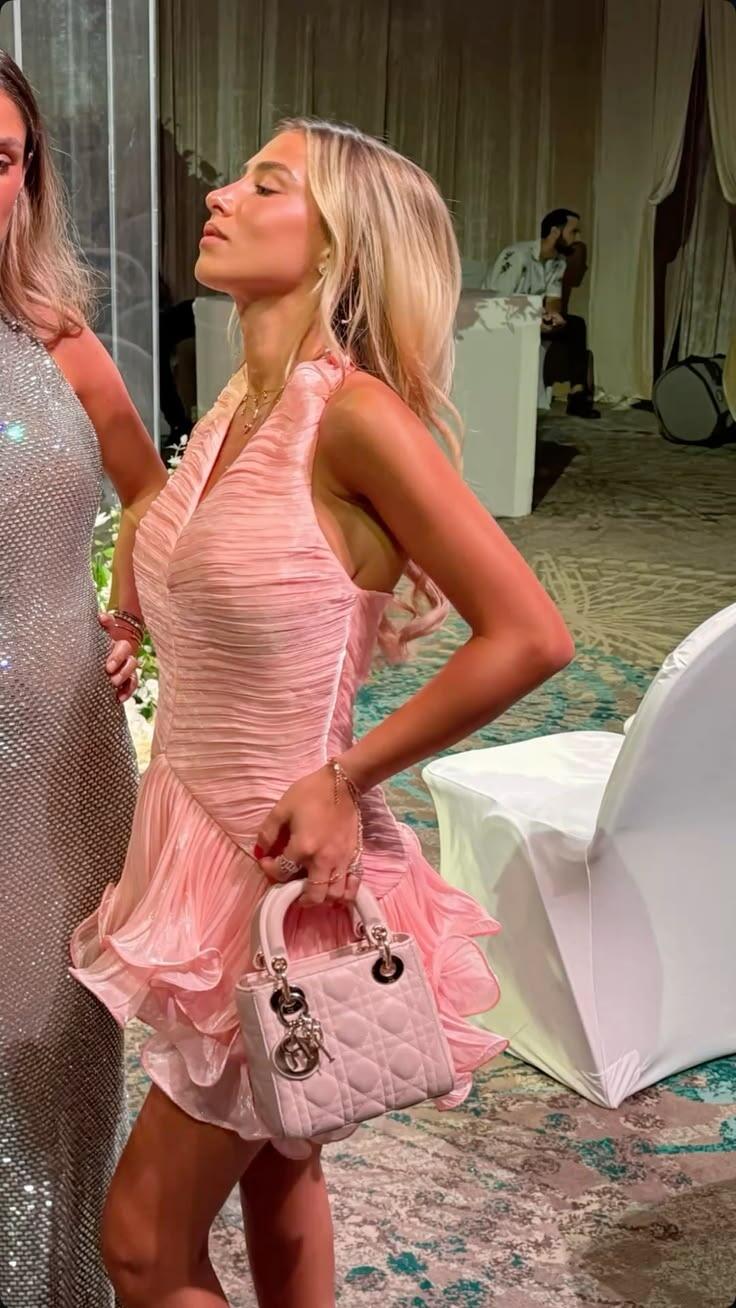 Pretty Pink Halter V Neck Tulle Pleated Ruffles Short Homecoming Dress Birthday Outfit SP4011