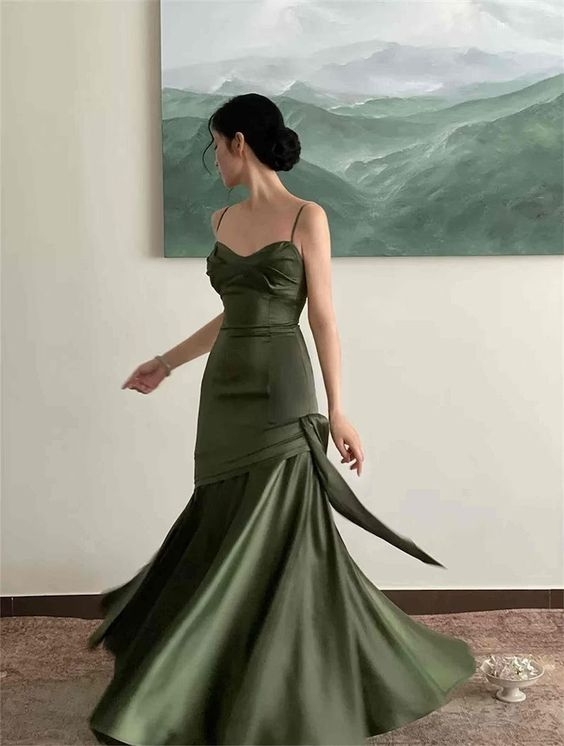 Green Spaghetti Straps Satin Mermaid Prom Dress Y4106