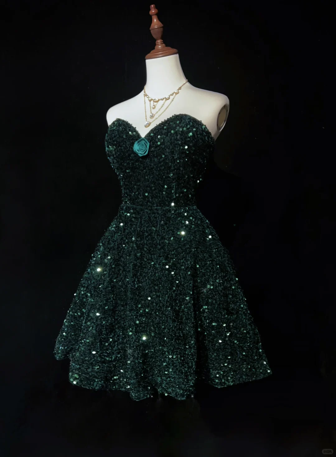 Sparkly Sweetheart Neck Emerald Green Sequin A Line Short Homecoming Dress Cocktail Dress SP2908