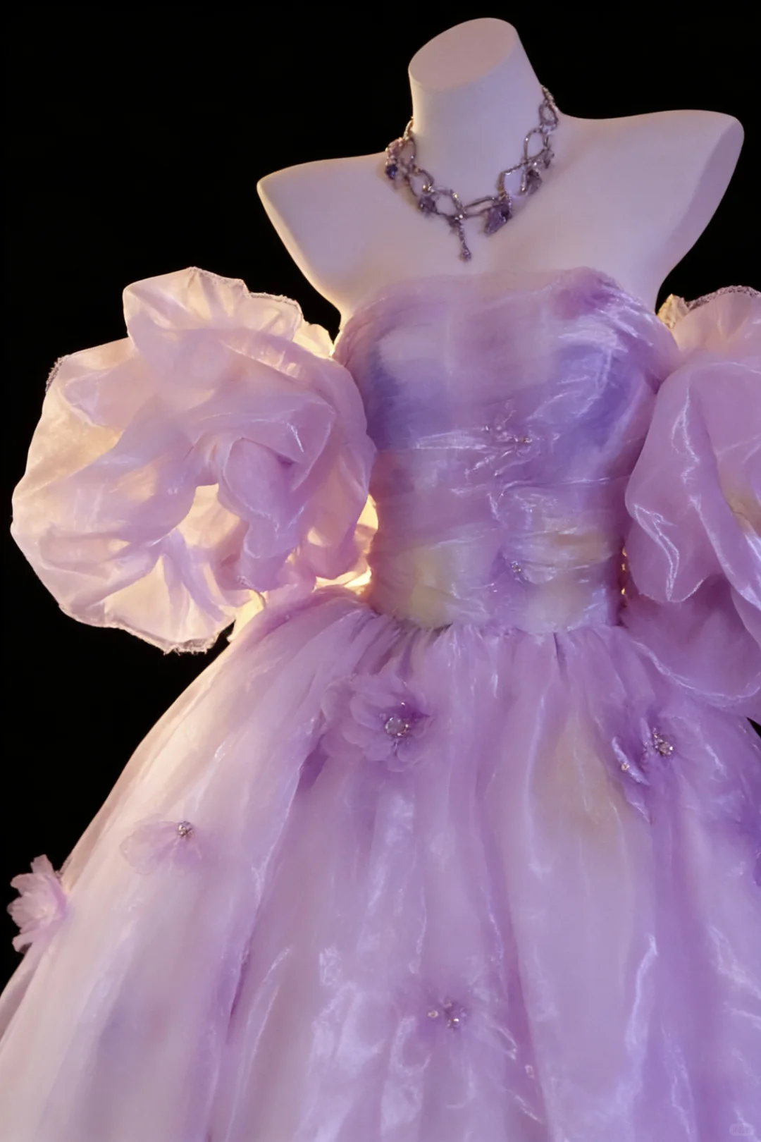 Classy Ball Gown Lilac Off The Shoulder Organza Beaded Appliques Birthday Quinceanera Dress Sweet 16 Dress SP2040