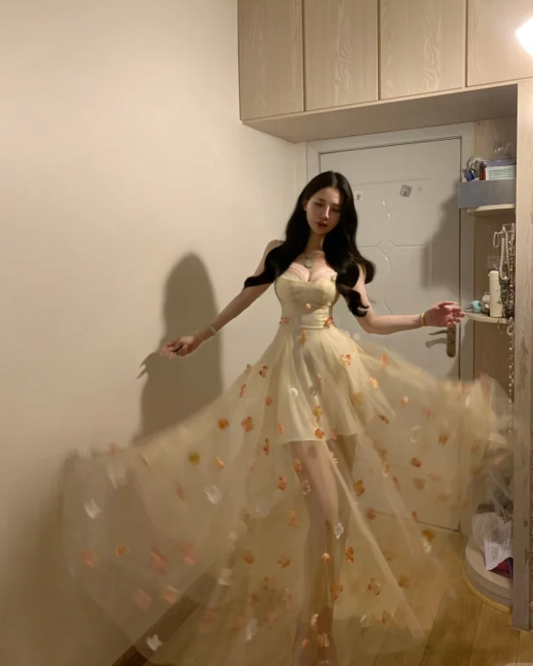 Sweet Light Yellow Spaghetti Straps Tulle Appliques A Line Long Party Dress Prom Gown SP283