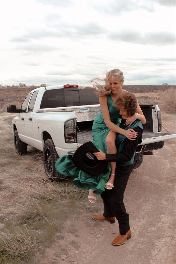 Green One Shoulder Long Prom Dress With Beadings Y6843