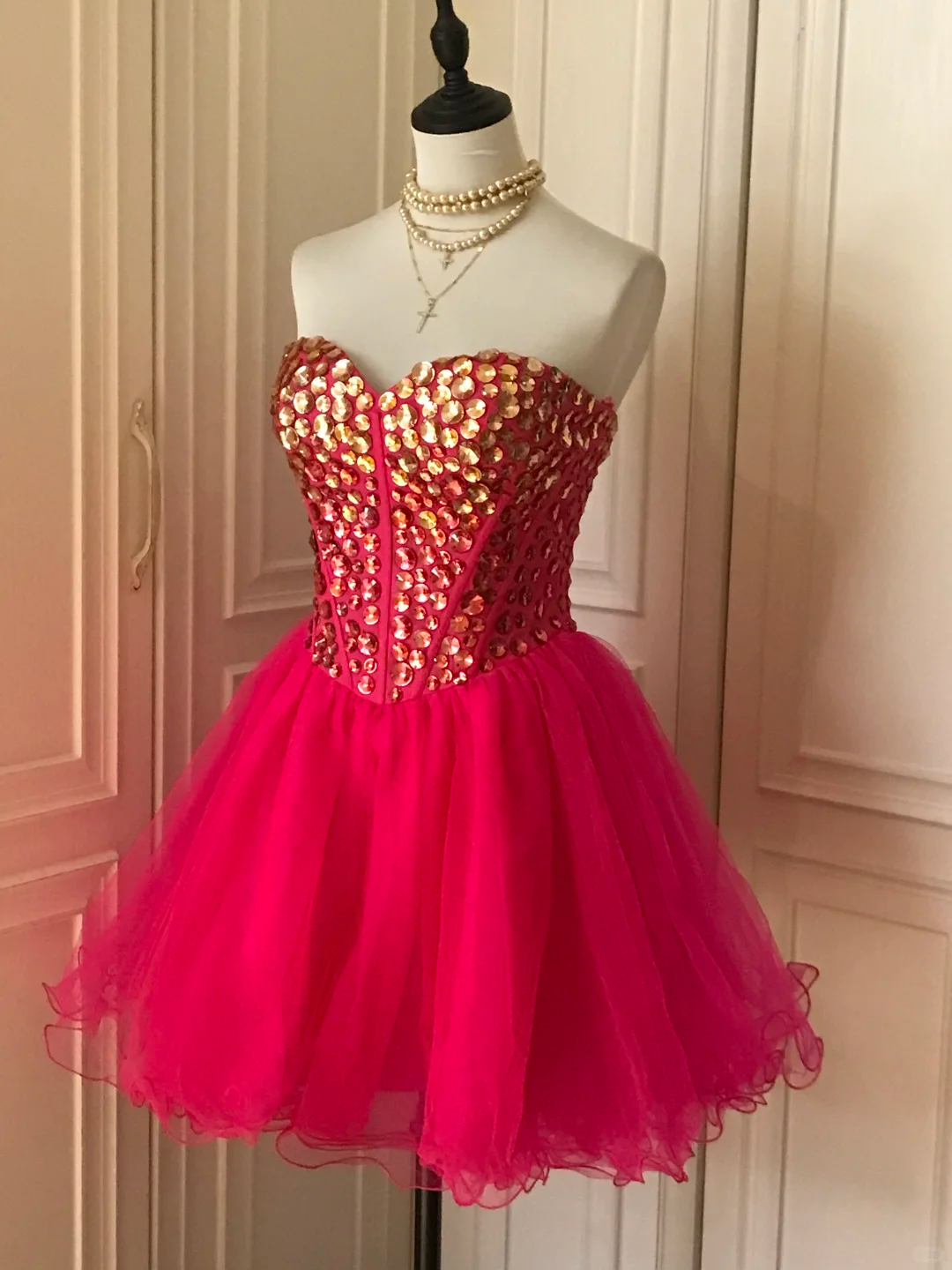 Charming Sweetheart Neck Red tulle Beaded Cocktail Dress Short Homecoming Dress Y9055
