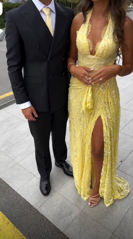 Sexy Halter V Neck Lace Slit Mermaid Long Prom Dress Yellow Long Birthday Party Gowns SP3628
