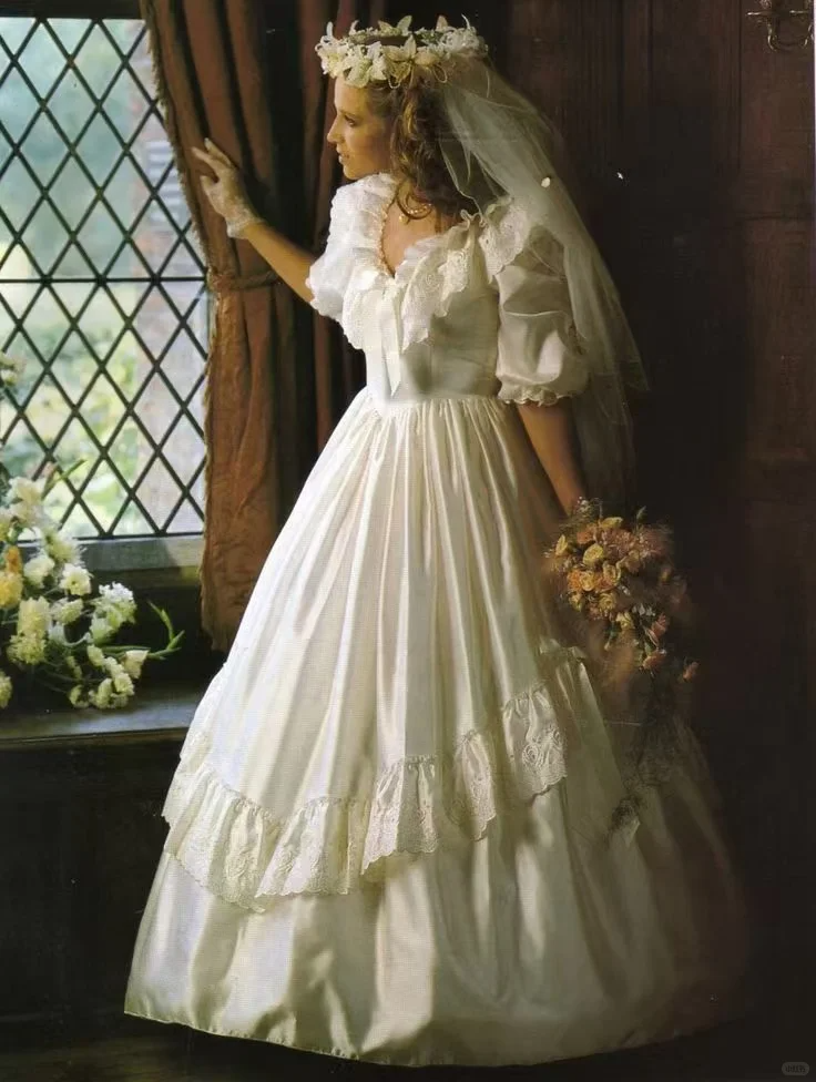 Vintage V Neck White Satin Lace Ruffles Long Wedding Dress Bridal Dress SP4094