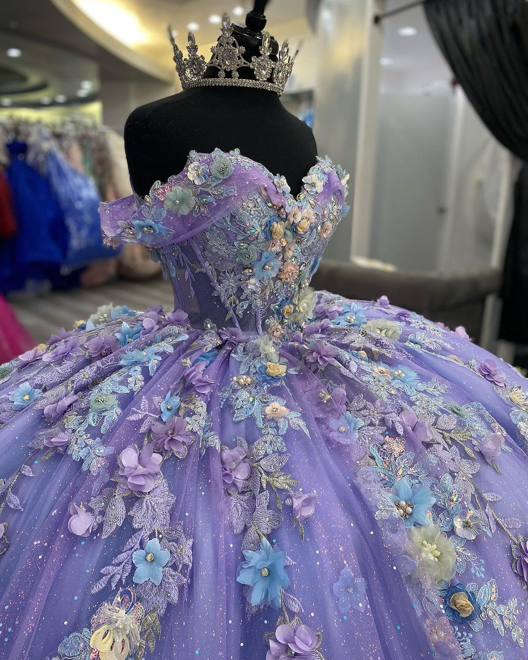 Elegant Off The Shoulder Sweet 16 Dress Purple Tulle Sequin Appliques Quinceanera Dress SP4296