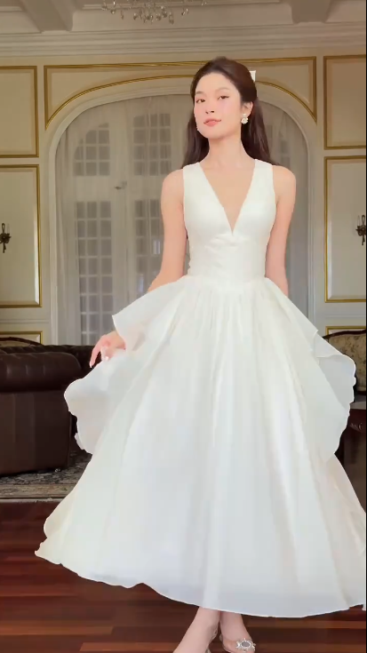 Charming White V Neck Chiffon A Line Formal  Long Evening Dress Guest Dress SP255