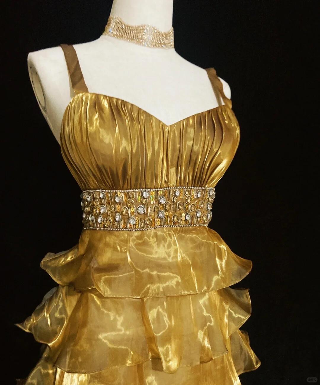 Gorgeous Spaghetti Straps Gold Organza Layered Beaded A Line Short Homecoming Dress Birthday Outfits SP2911