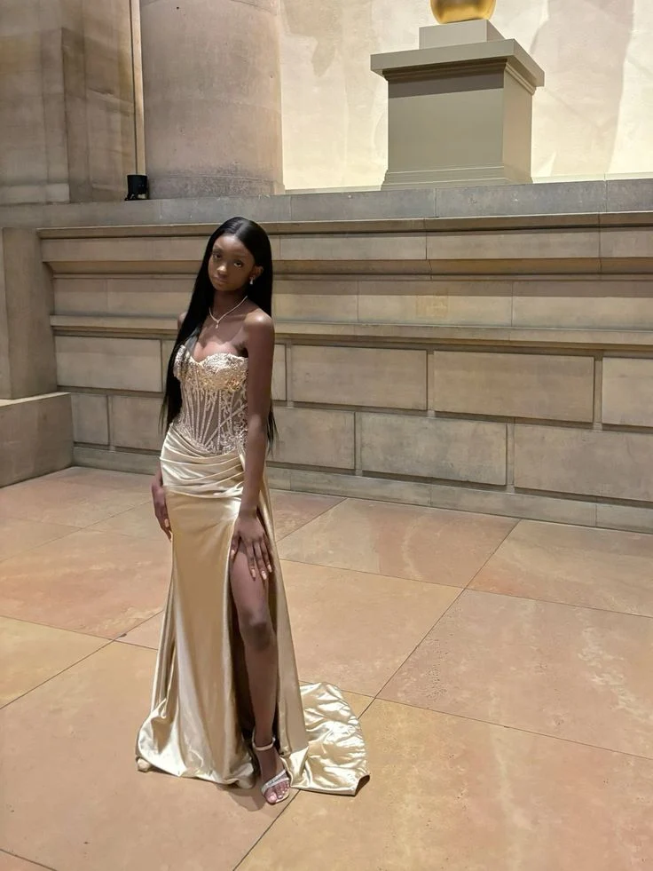 Sexy Strapless Satin Appliques Beaded Mermaid Slit Long Prom Dress Light Champagne Long Party Dress SP4109