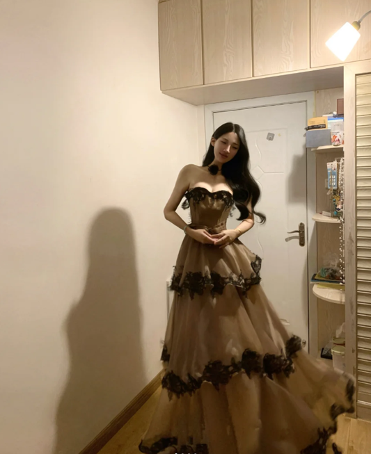 Vintage Strapless Tulle Appliques Layered A Line Long Party Dress Guest Dress SP295