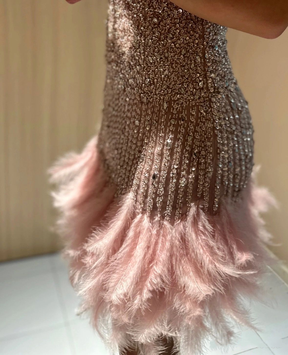 Sparkly Rhinestone Beaded Short Homecoming Dress Spaghetti Straps V‑Back Feather Hem Cocktail Dress SP3202