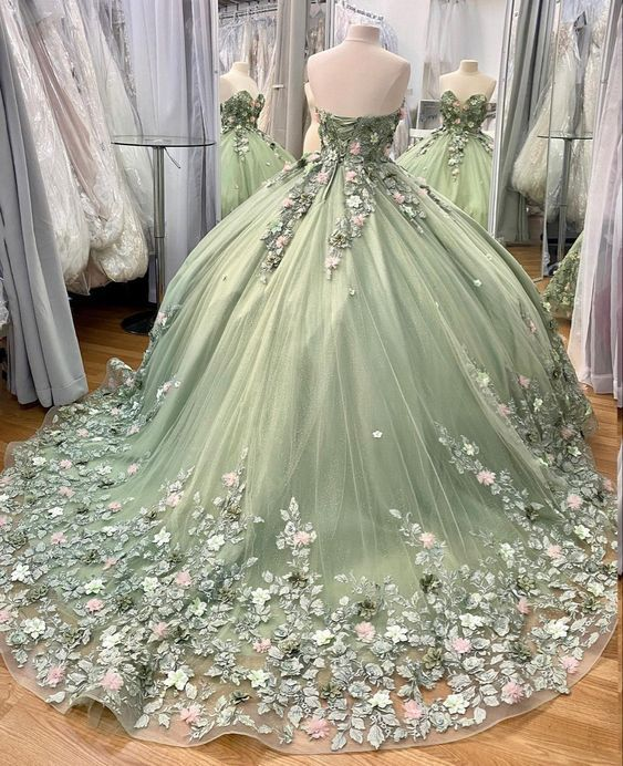 Mint Green Quinceanera Dresses Ball Gown Lace Ball Gown Sweet 16 Dress With Flowers Y2062