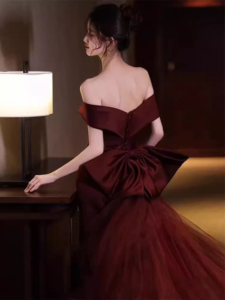 Mermaid Off Shoulder Evening Dress with Bow Burgundy Prom Dress Y7181