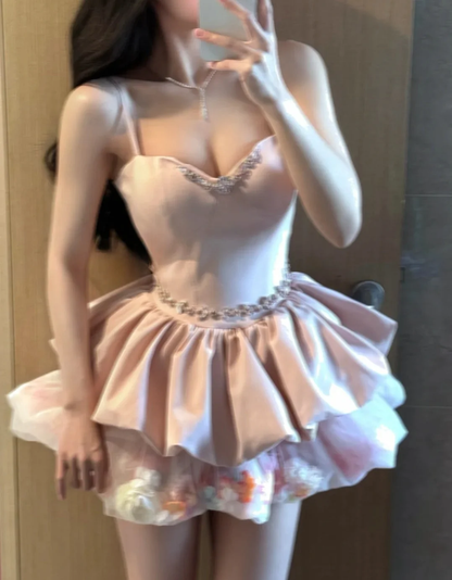 Sweet Pink Short Homecoming Dress Spaghetti Straps Pleated Floral Short Prom Dress SP3789