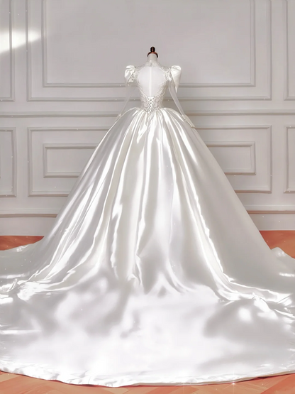 Gorgeous White Satin Lace Appliques Long Wedding Dress Y8607