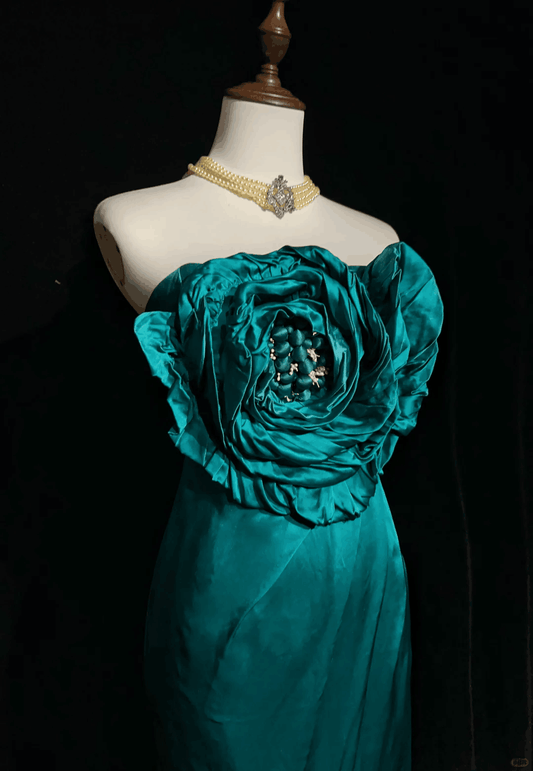 Unique Green Strapless Satin Sheath Cocktail Dress,Short 6th Grade Homecoming Dress With 3D Flower SP2921