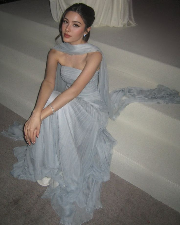 Classy Blue Tulle Prom Dress Strapless A Line Evening Dress Y8804