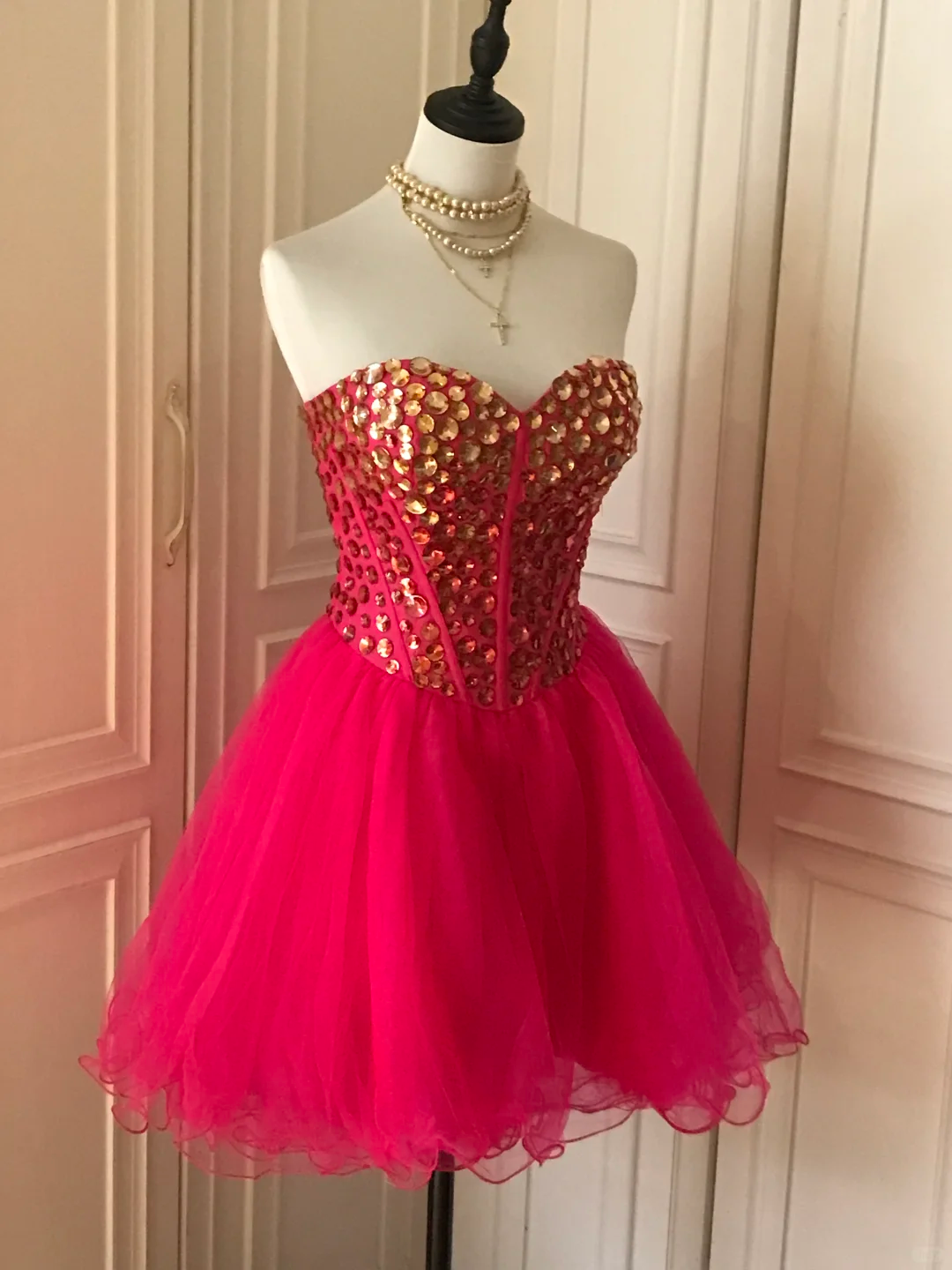 Charming Sweetheart Neck Red tulle Beaded Cocktail Dress Short Homecoming Dress Y9055