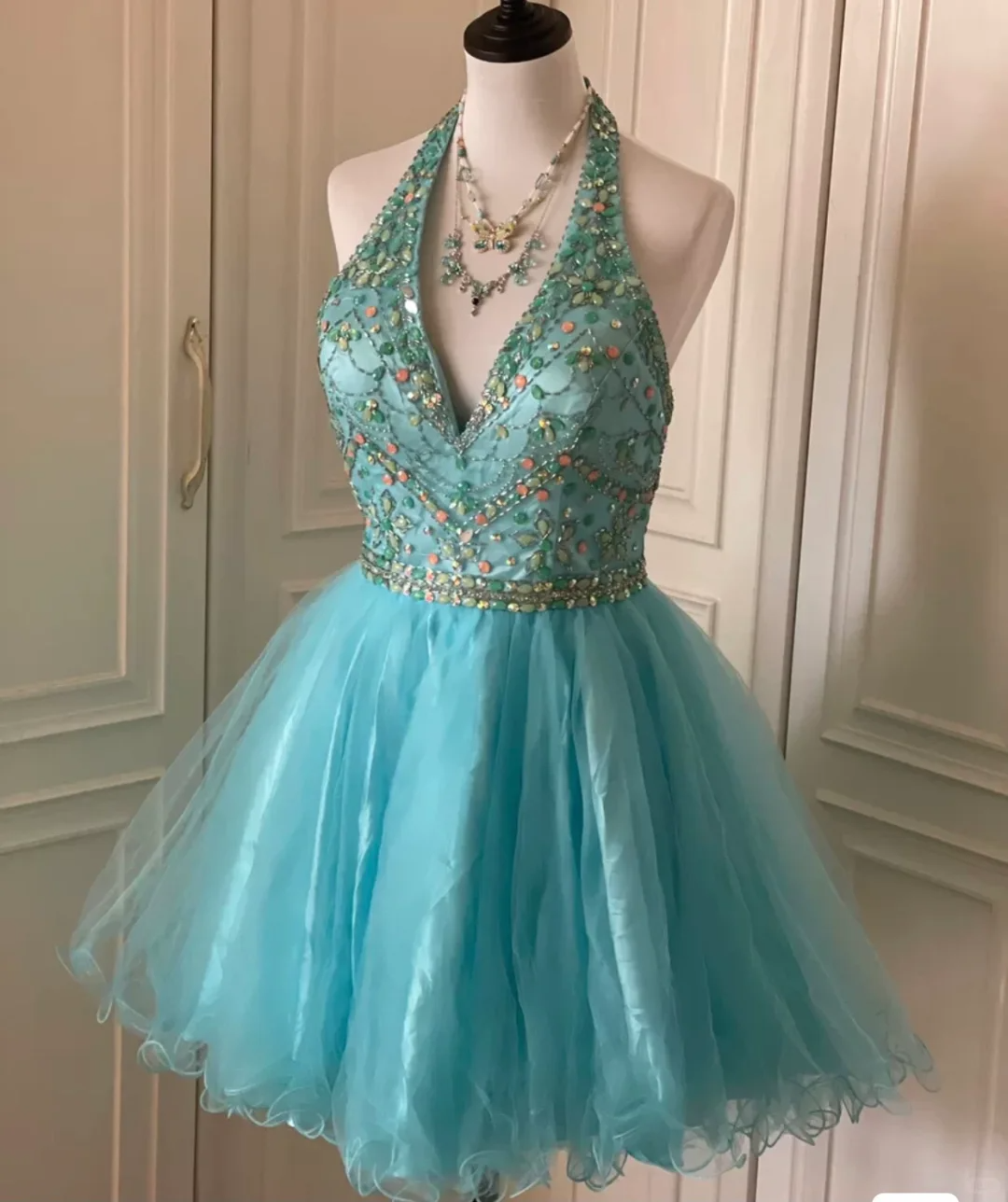 Gorgeous Halter Tulle Beaded Short Birthday Outfits Blue A Line Homecoming Dress  Y9054