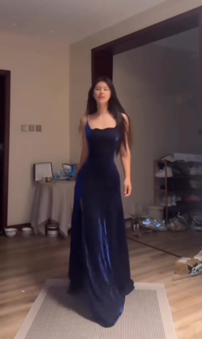 Charming Spaghetti Straps Royal Blue A Line Slit Evening Dress Long Prom Gown SP236